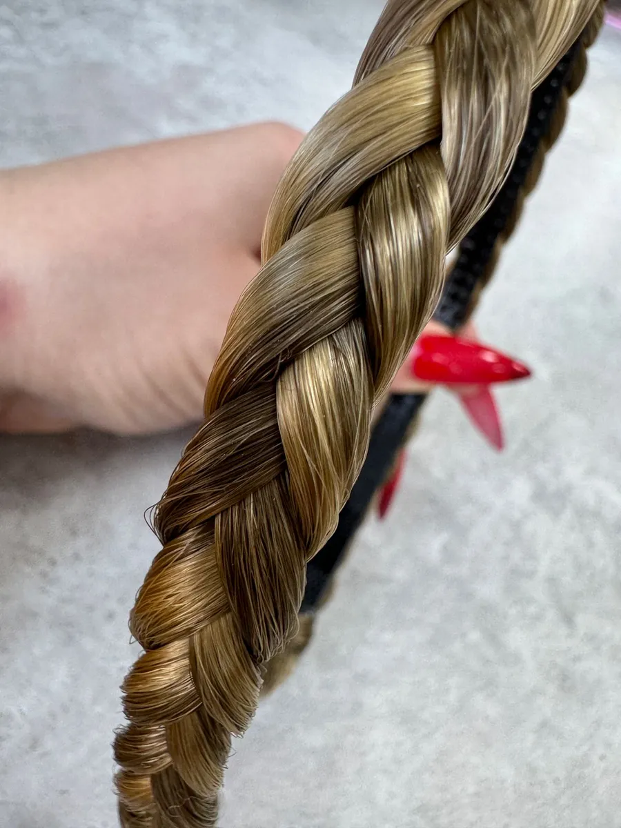 Ободок с косой