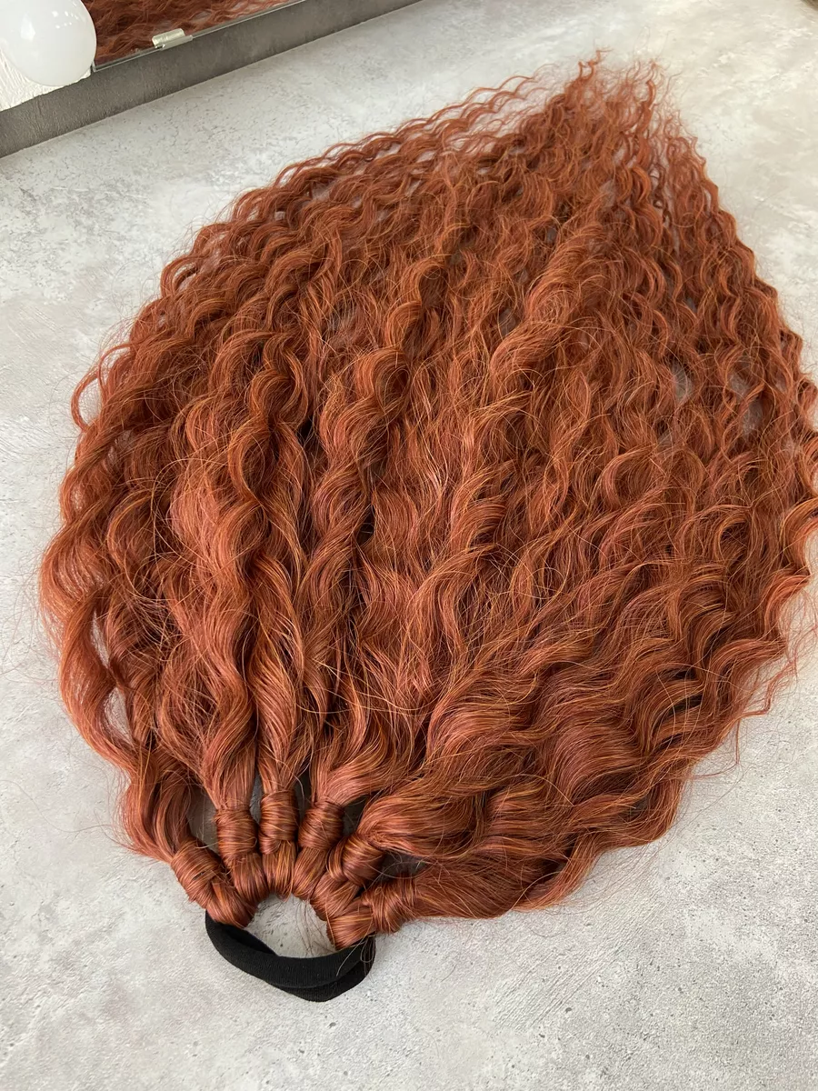 Хвост на резинке кудрявый