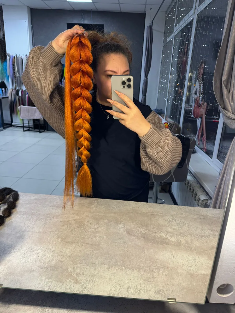 Хвост-коса на резинке французская