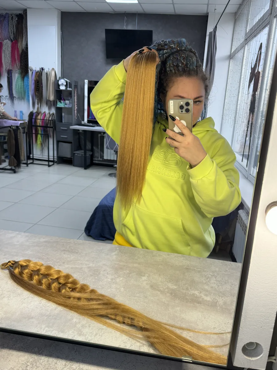 хвост на резинке