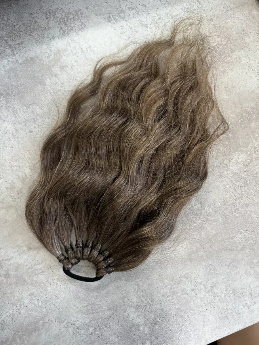 Волнистый хвост на резинке