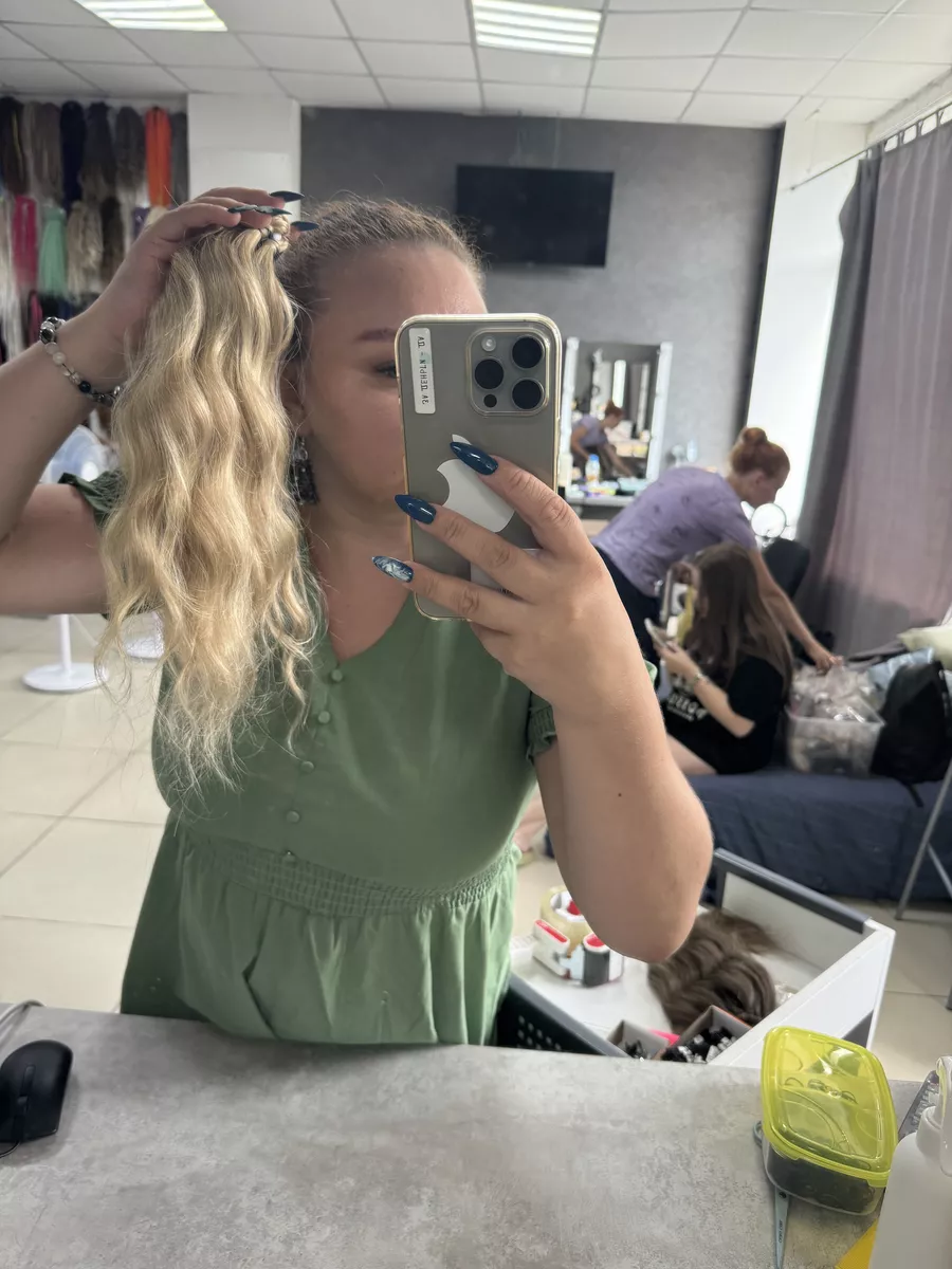 Волнистый хвост на резинке