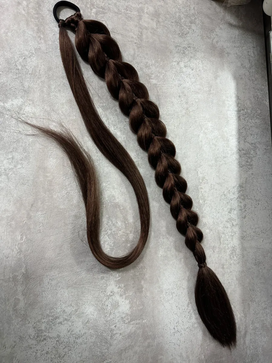 Хвост-коса на резинке французская