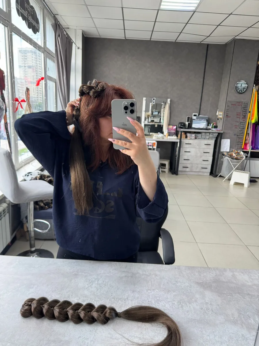 Французские косы с хвостами на заколках