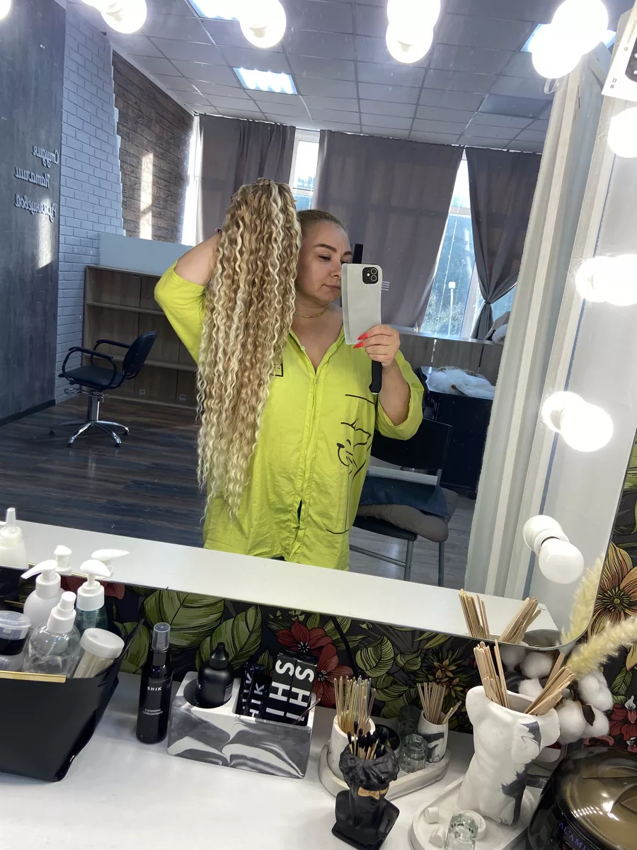 Хвост кудрявый на резинке