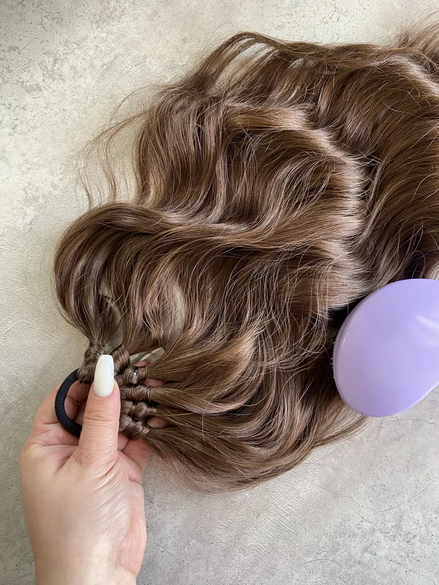 Волнистый хвост на резинке