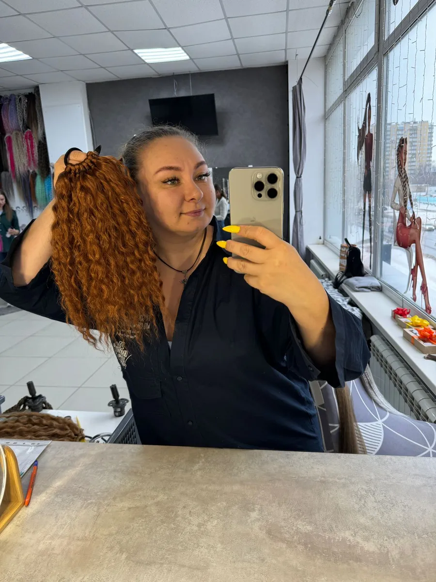 Кудрявый хвост на резинке