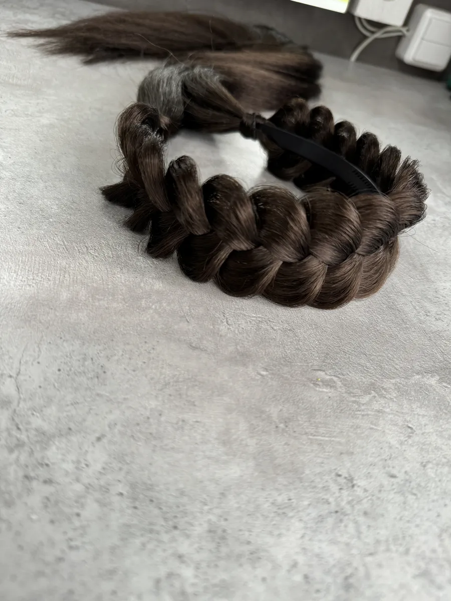 Ободок с хвостиками