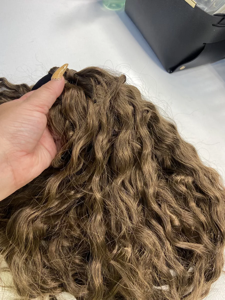 Хвост кудрявый на резинке