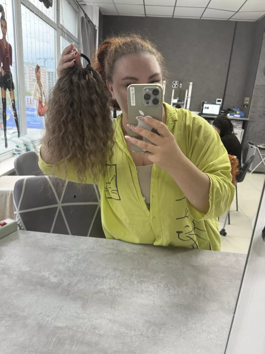 Кудрявый хвост на резинке