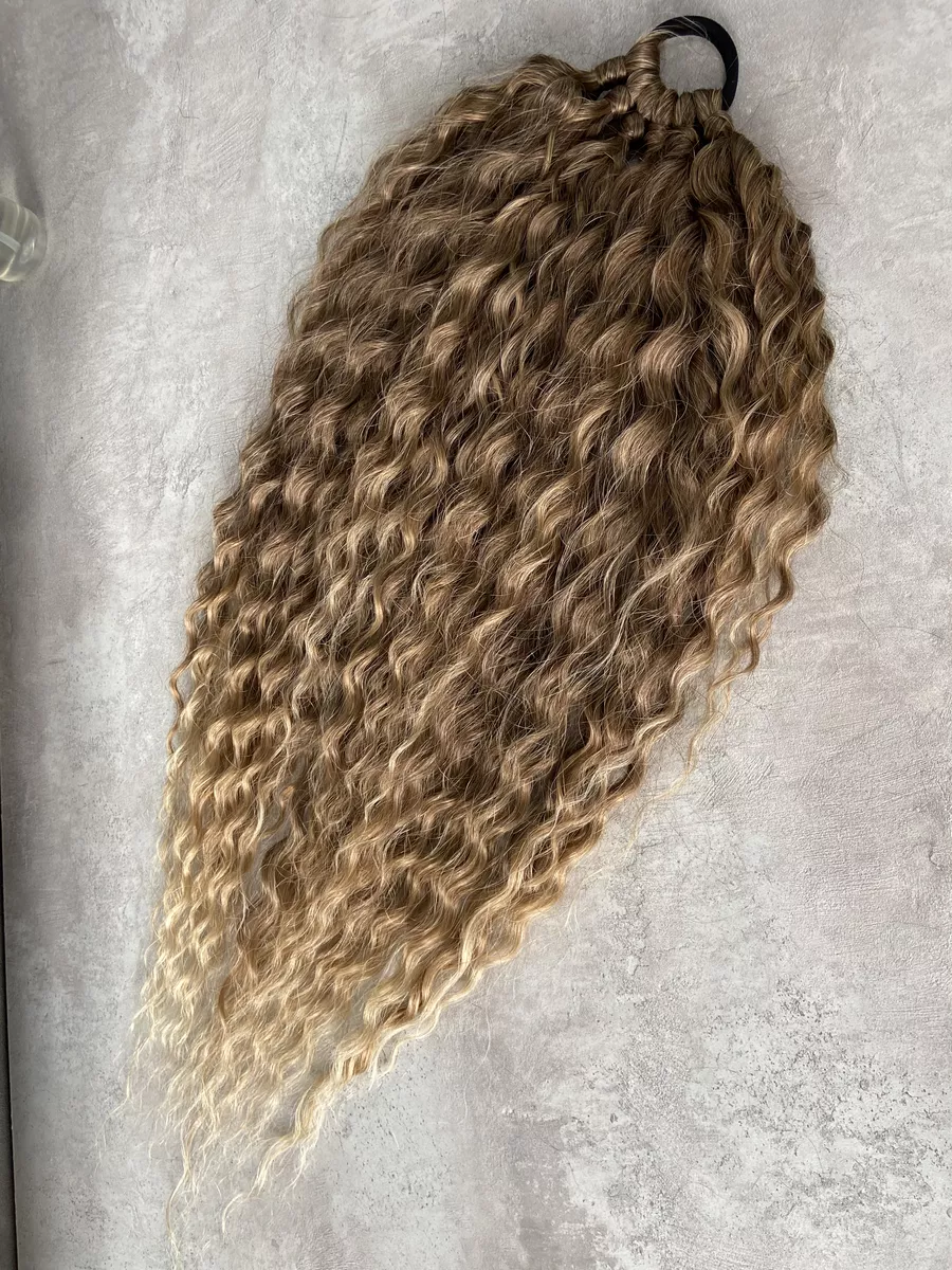 Хвост на резинке кудрявый