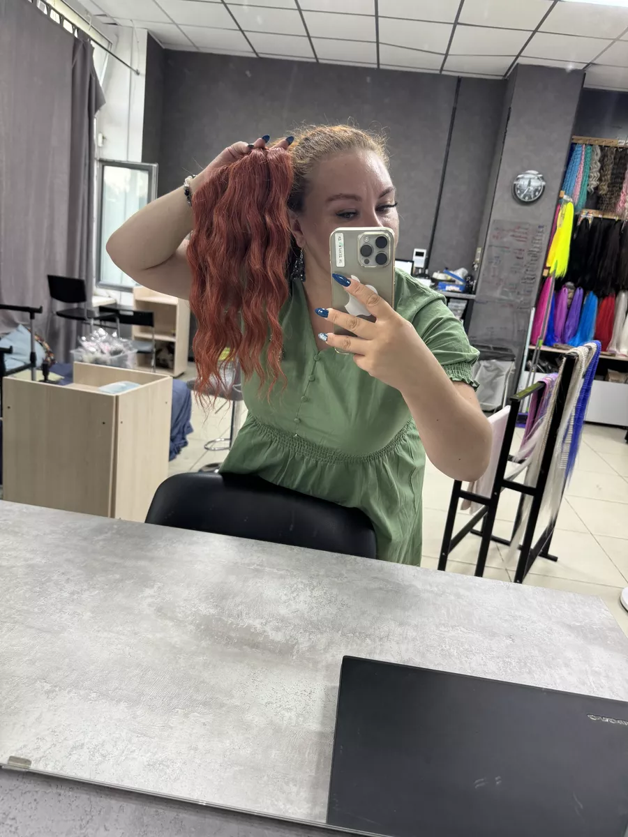 Волнистый хвост на резинке