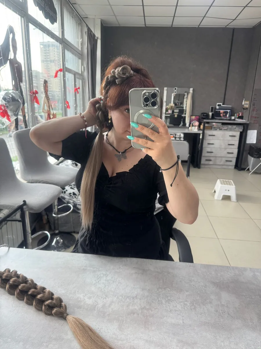 3Д косы с хвостами на заколках