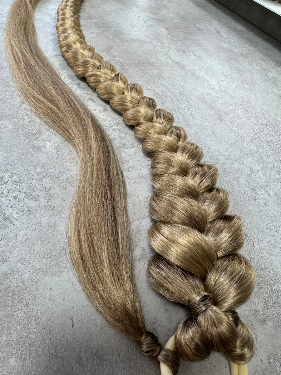 Хвост-коса на резинке