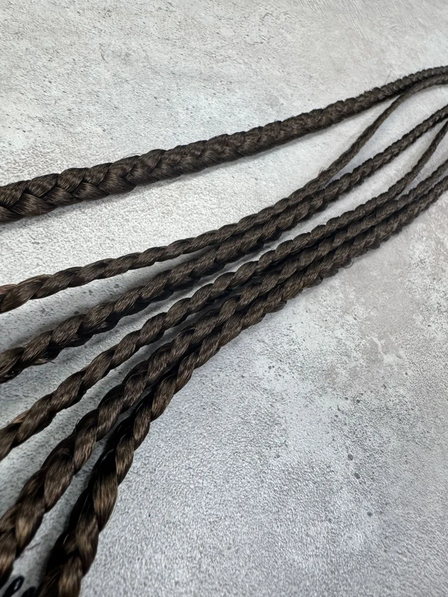 Косы на заколках