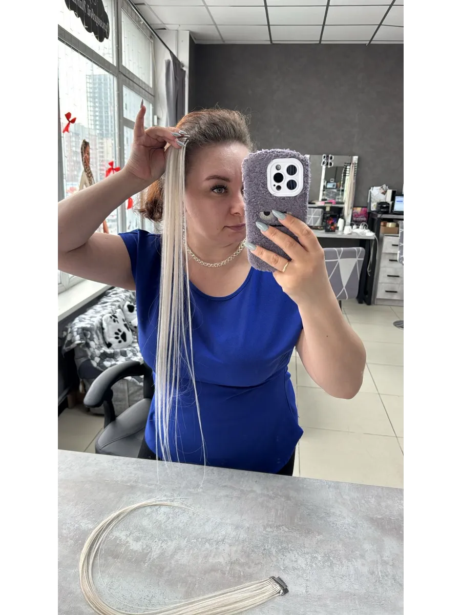 Пряди на заколках