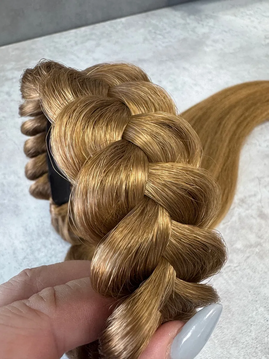 Ободок с хвостиками