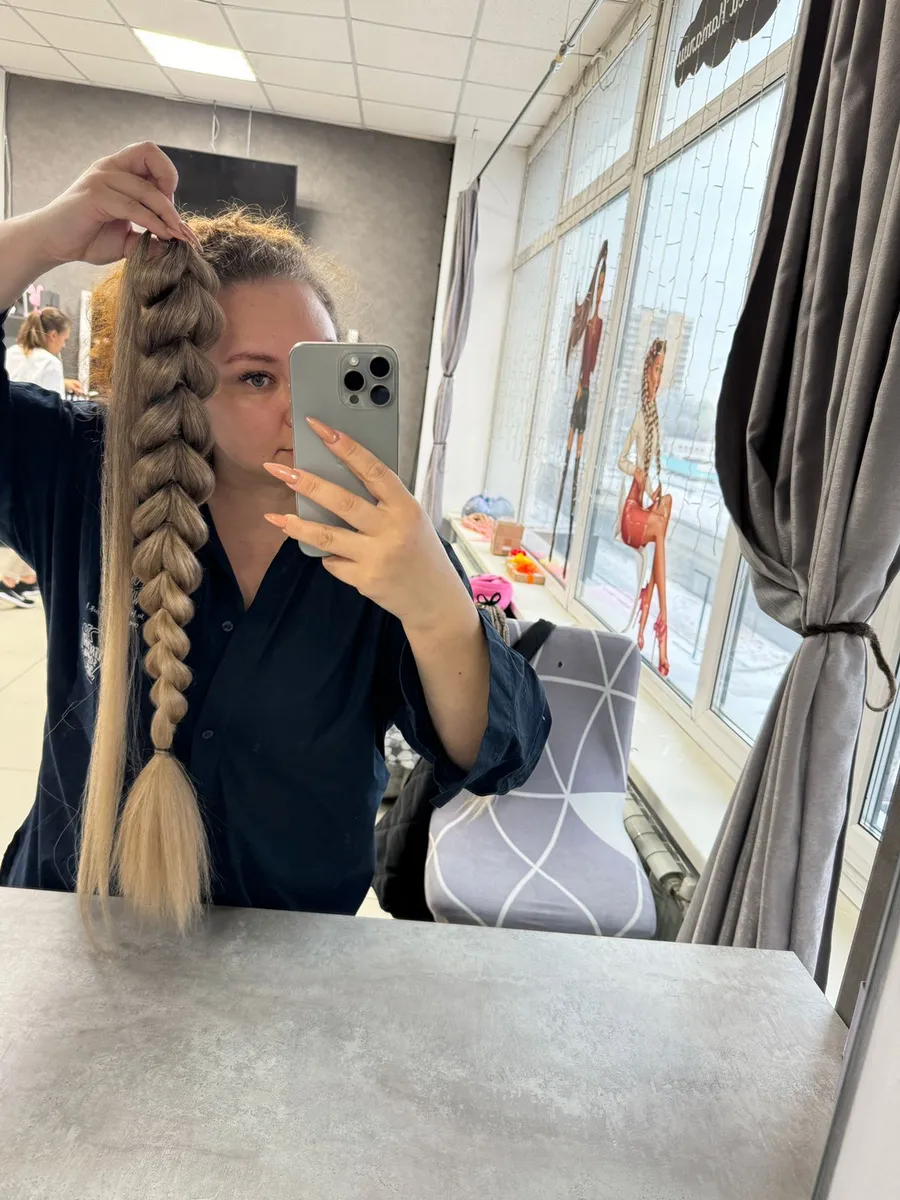 Хвост-коса на резинке французская