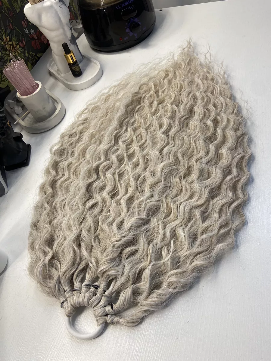 Хвост на резинке кудрявый