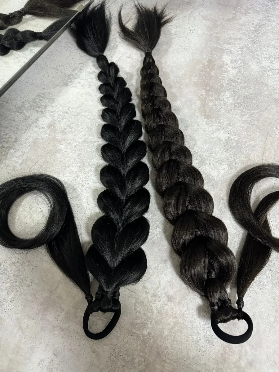 Хвост-коса на резинке французская