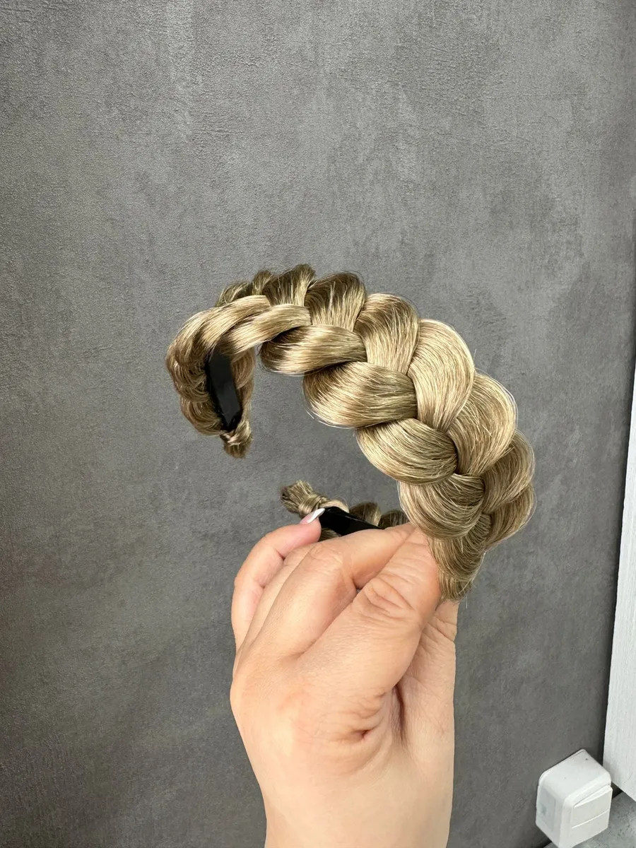 Ободок с косой