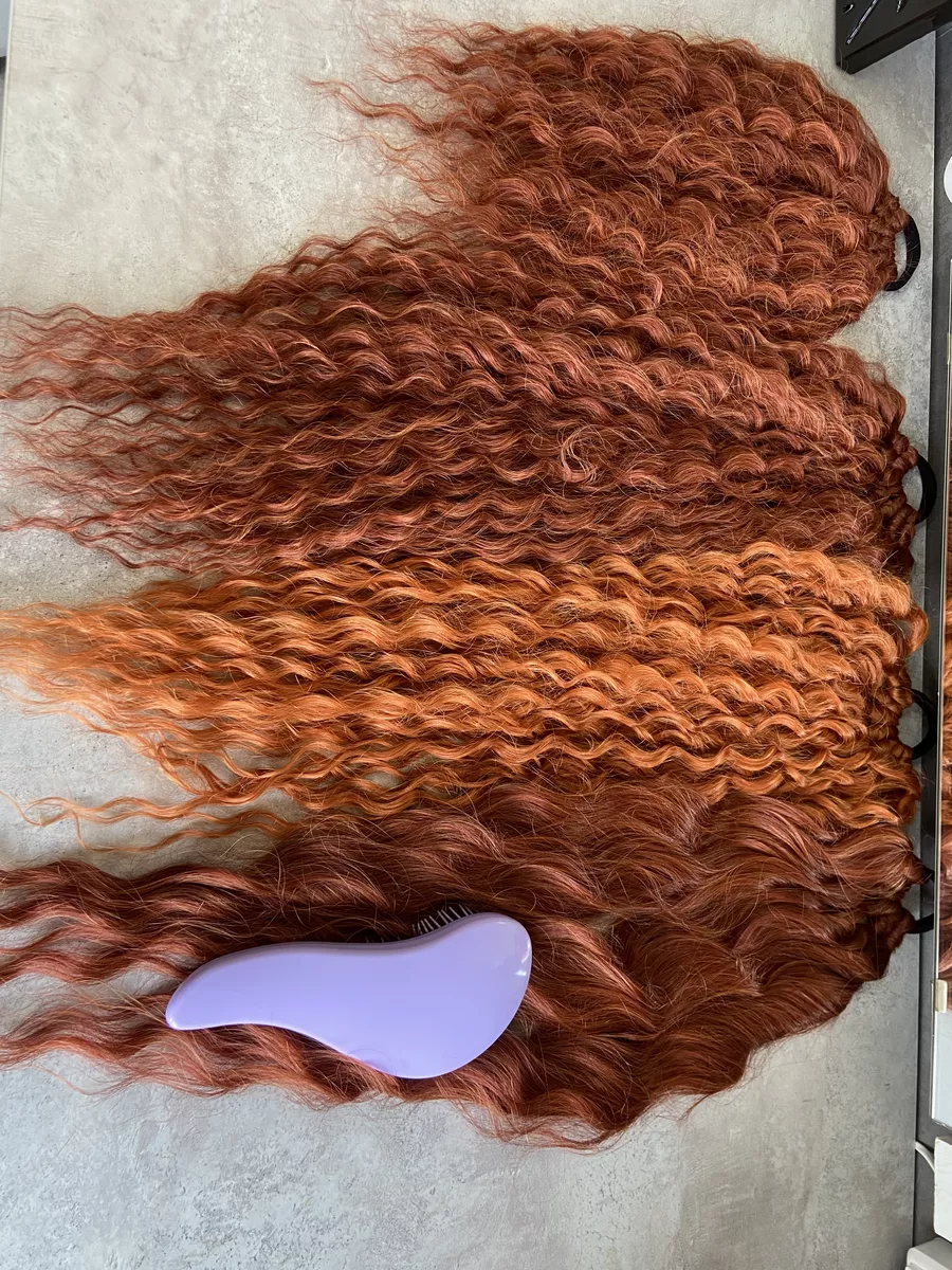 Кудрявый хвост на резинке