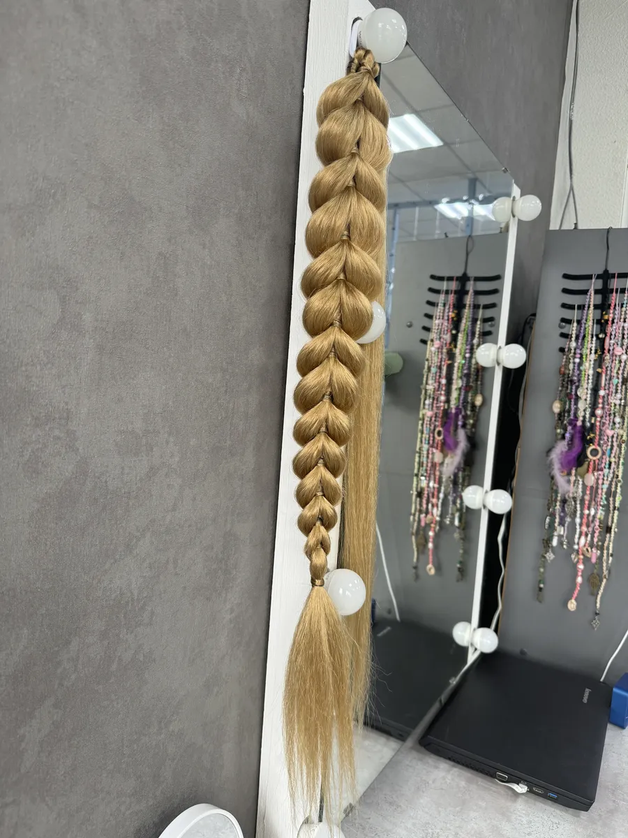 Хвост-коса на резинке французская