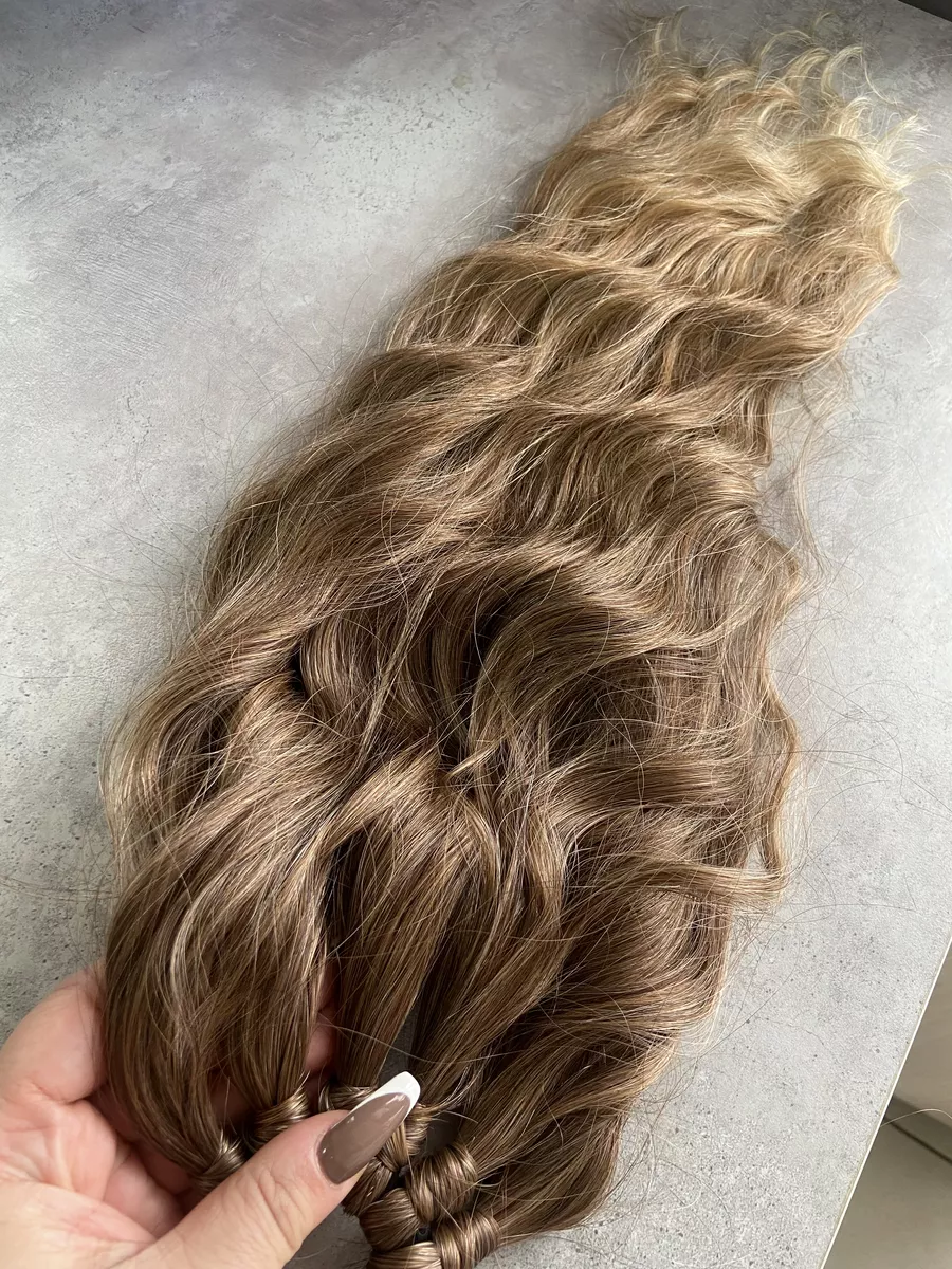 Хвост на резинке волна