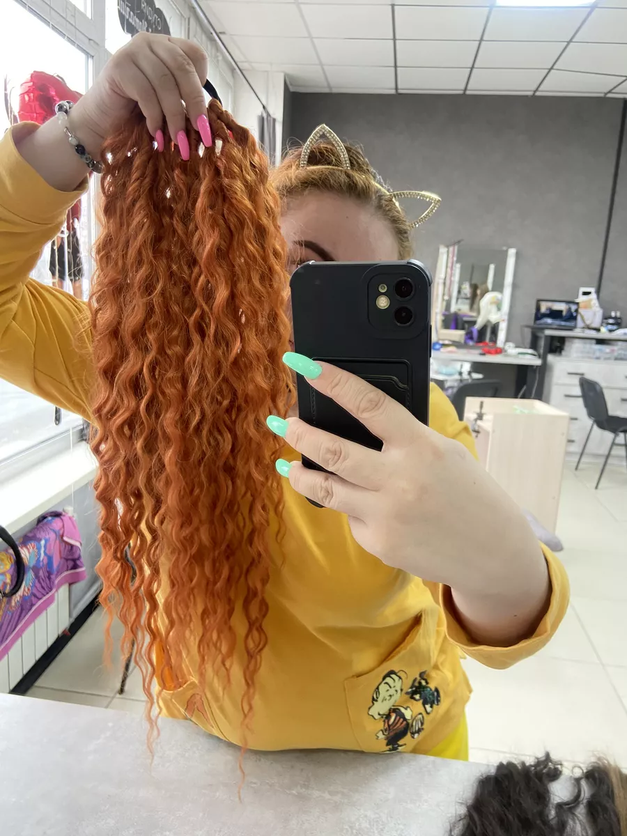 Хвост на резинке кудрявый