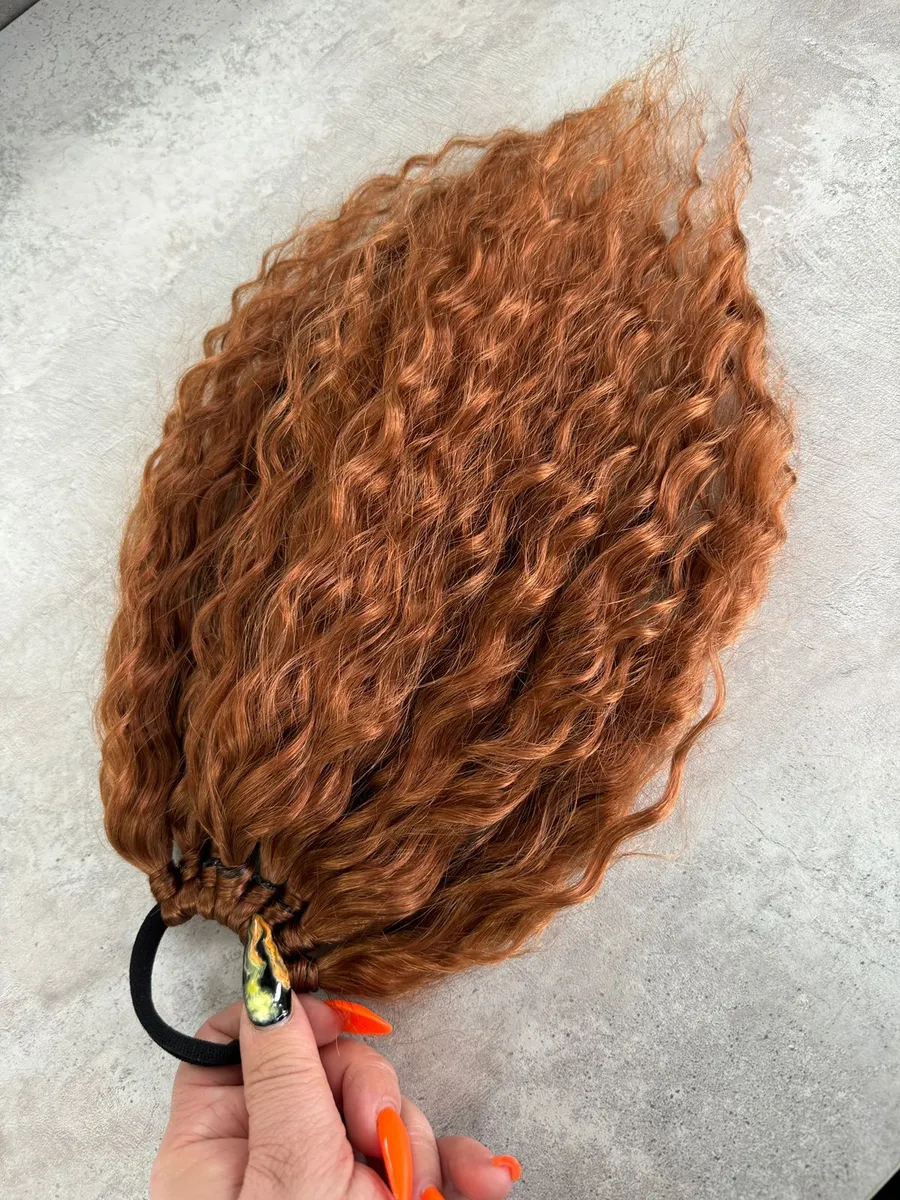 Кудрявый хвост на резинке