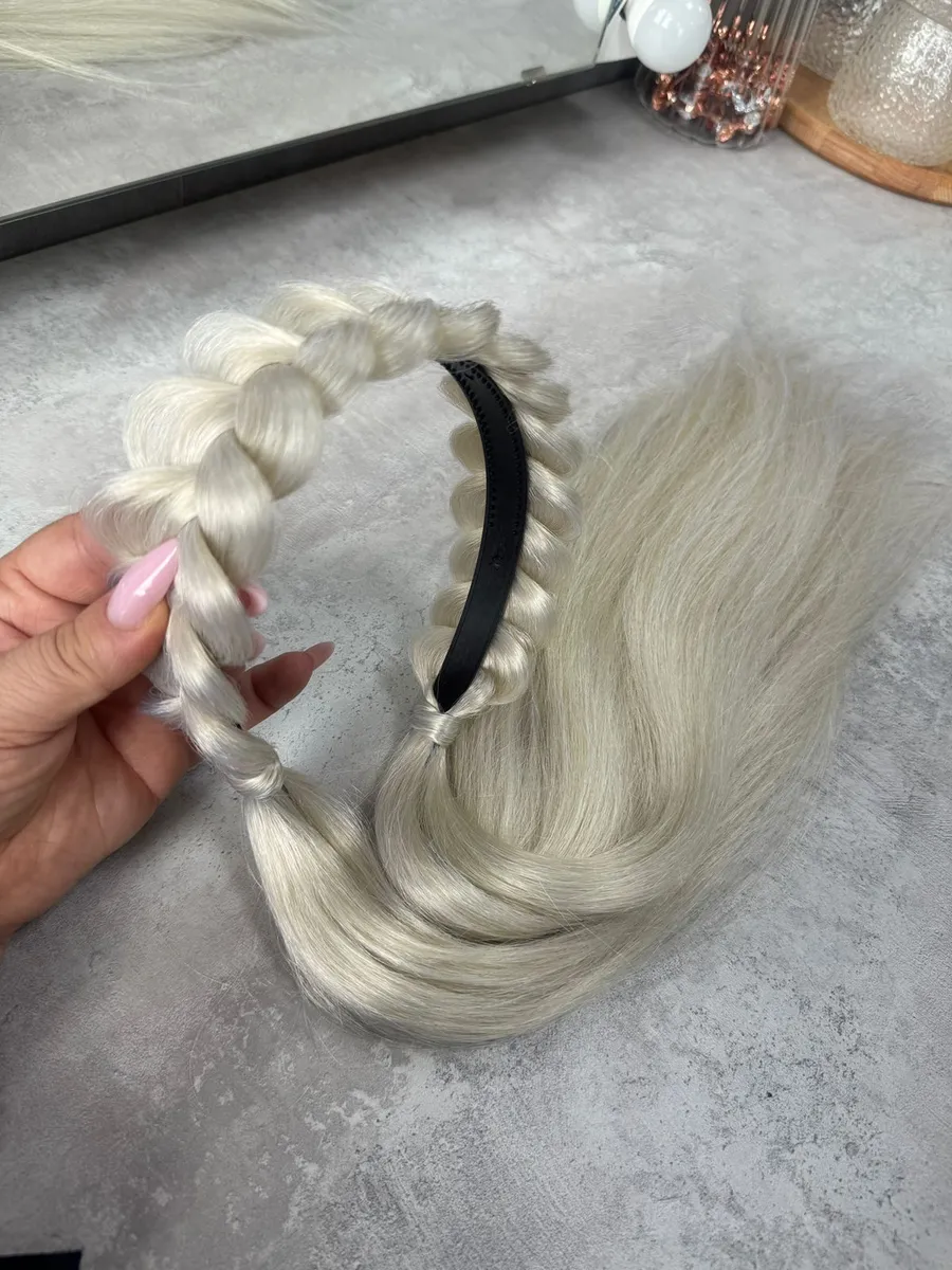 Ободок с хвостиками