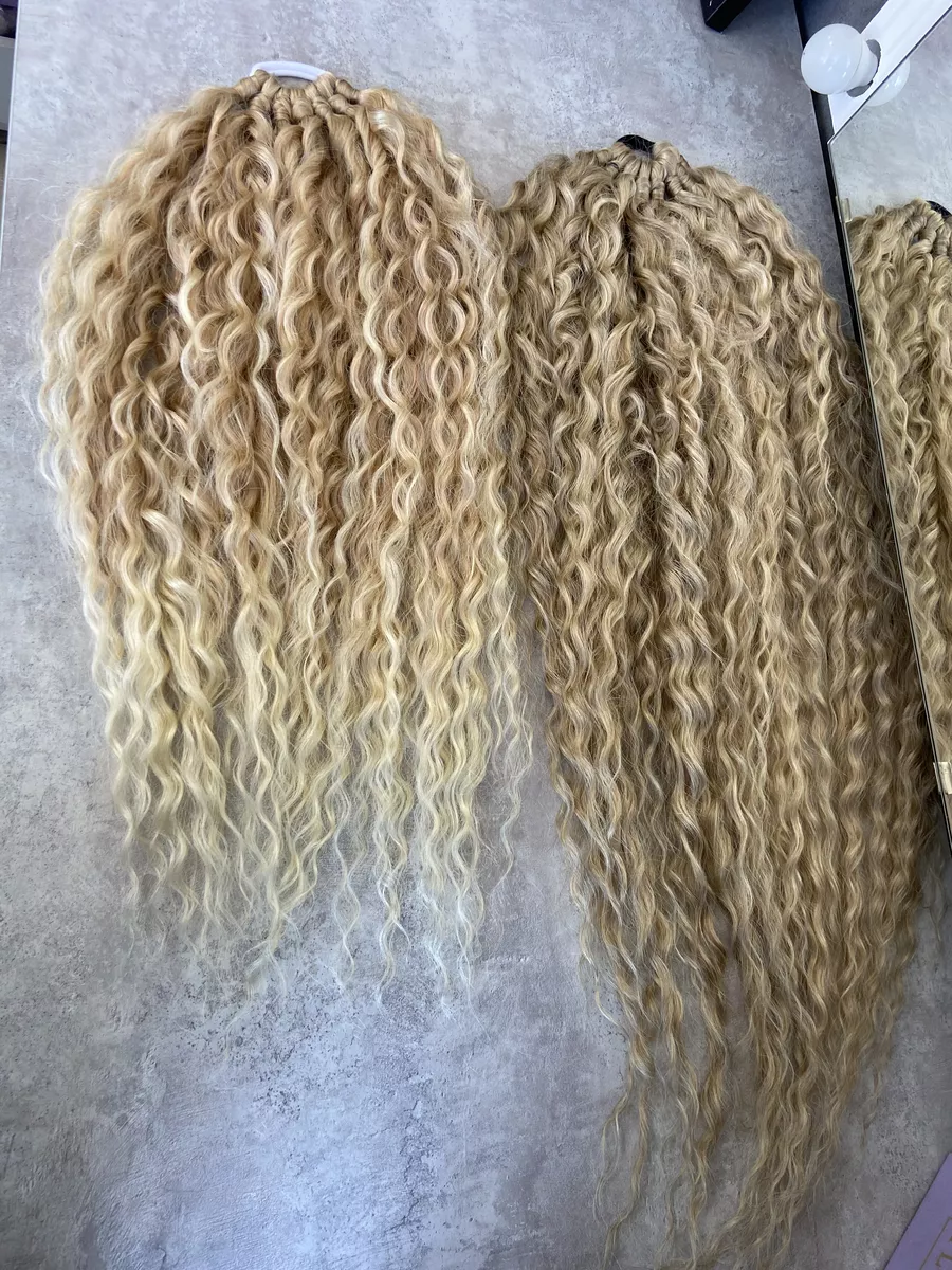 Хвост кудрявый на резинке