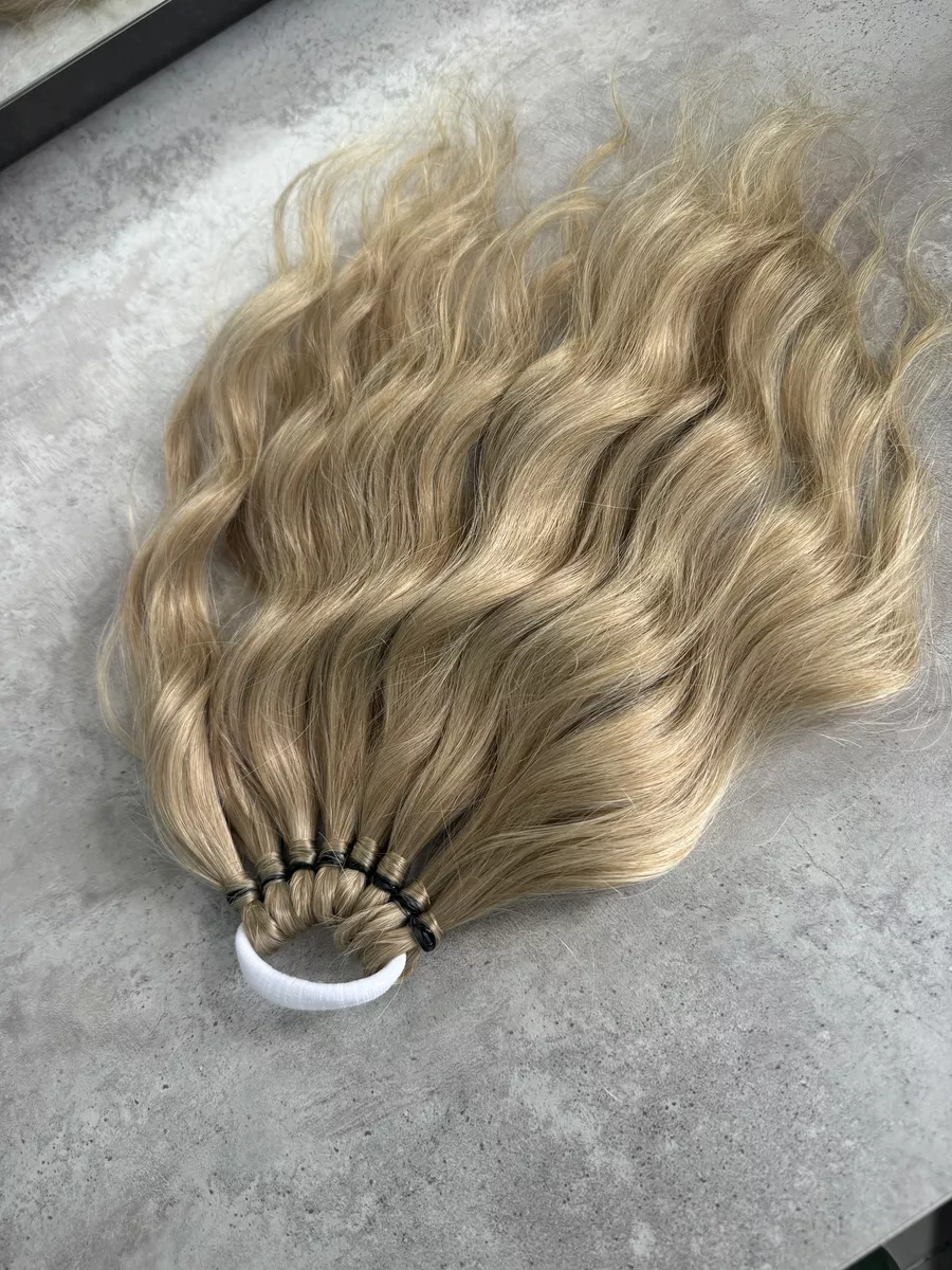 Волнистый хвост на резинке