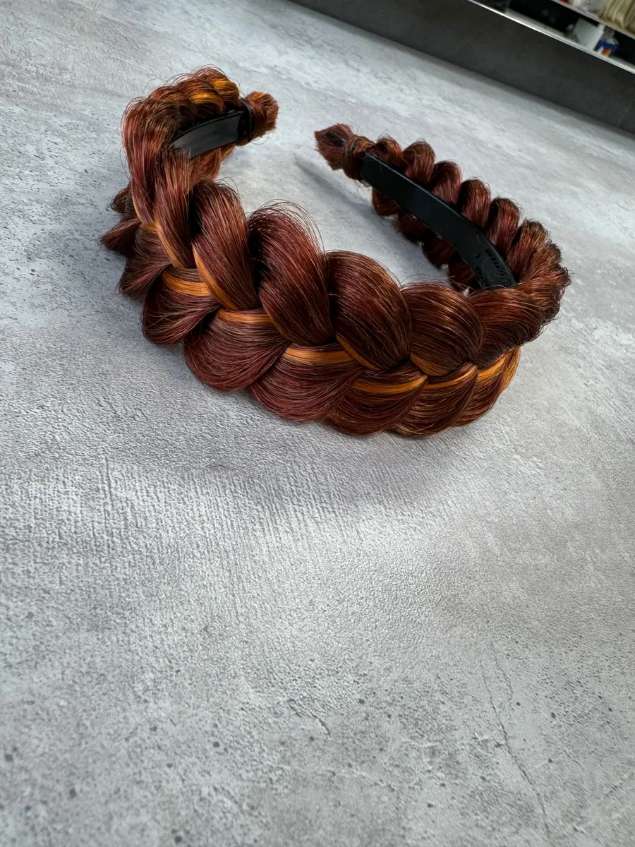 Ободок с косой