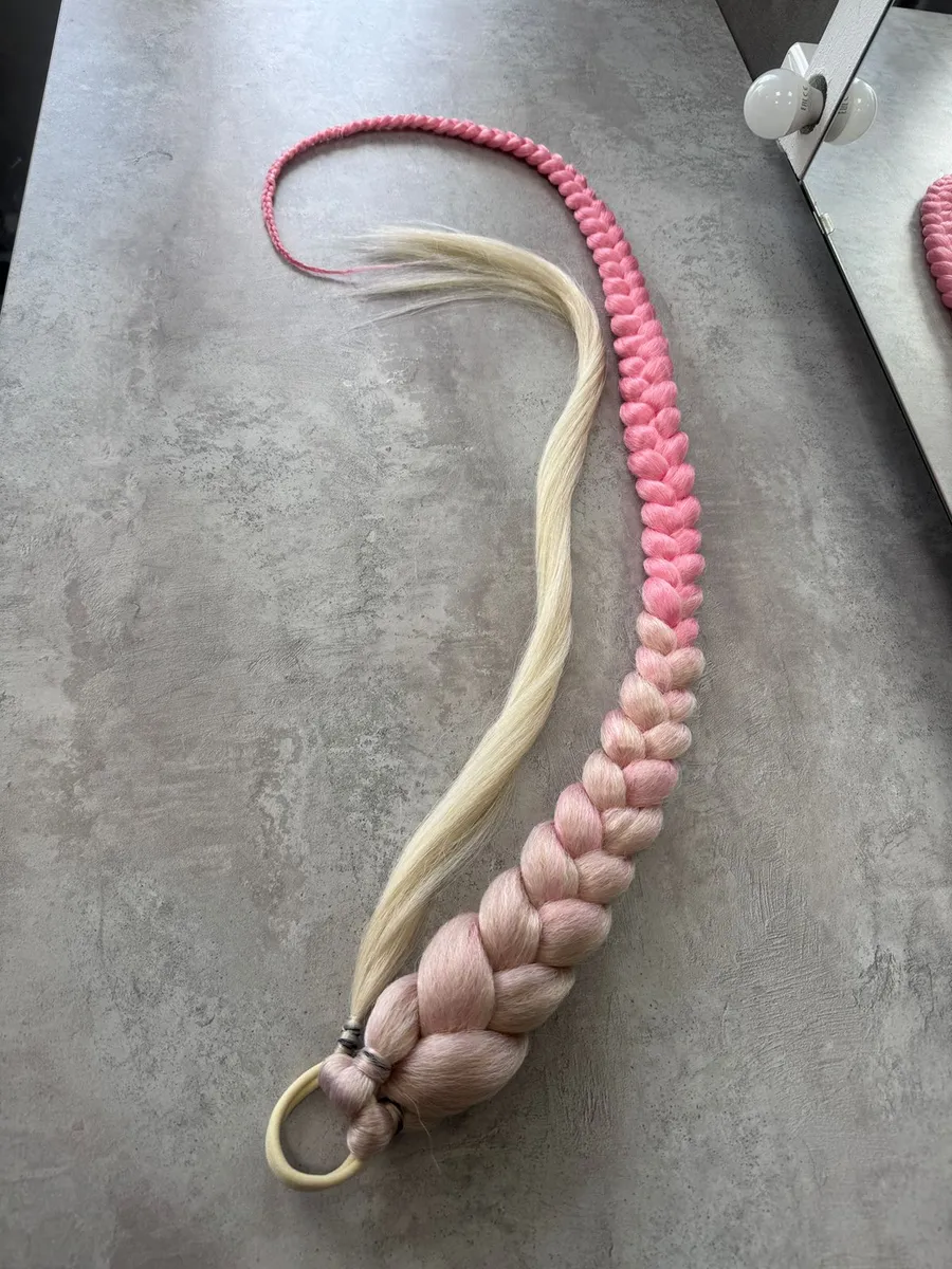 Хвост-коса на резинке